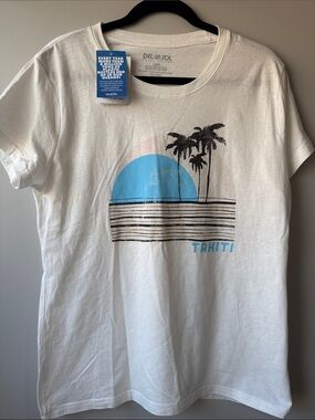 Del Sol Tahiti Graphic Tee - White with Blue and Black Print large